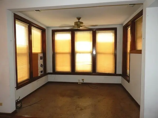 5203 S Ingleside AVE #1, Chicago, IL 60615