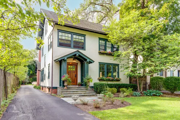 253 Vine AVE, Lake Forest, IL 60045