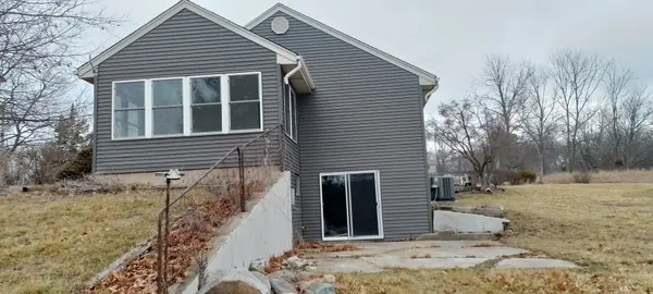 39171 N Il Route 59 AVE, Lake Villa, IL 60046