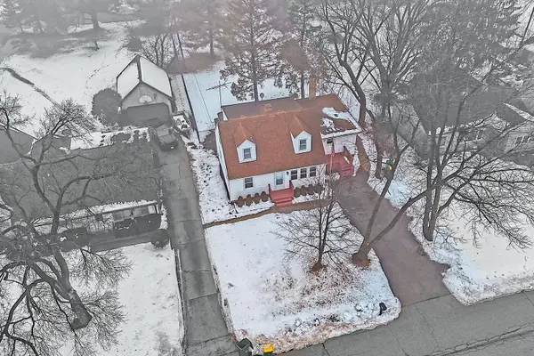 208 Villa AVE, Lake Villa, IL 60046