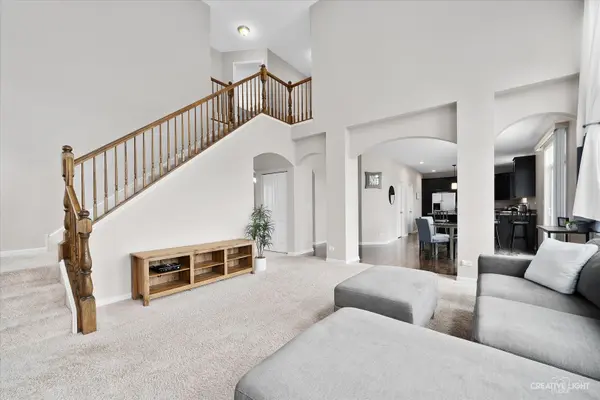805 Wester BLVD, Pingree Grove, IL 60140