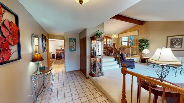 11639 Valley Brook DR, Orland Park, IL 60462
