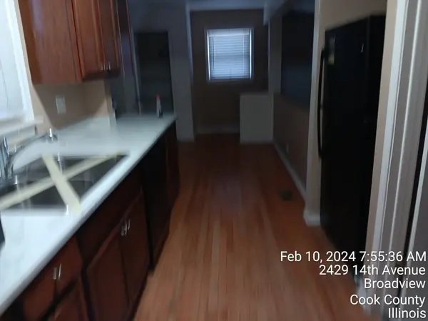 2429 S 14th AVE, Broadview, IL 60155