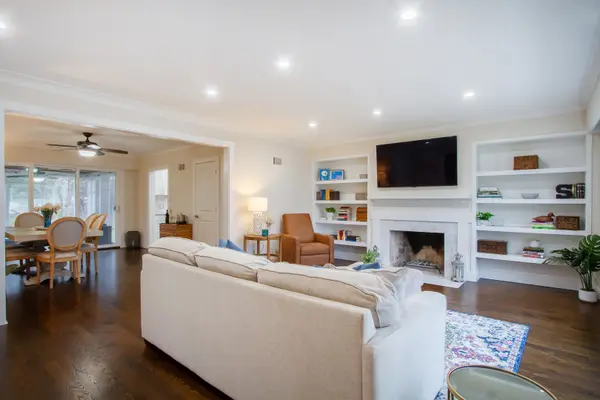 315 N Bothwell ST, Palatine, IL 60067