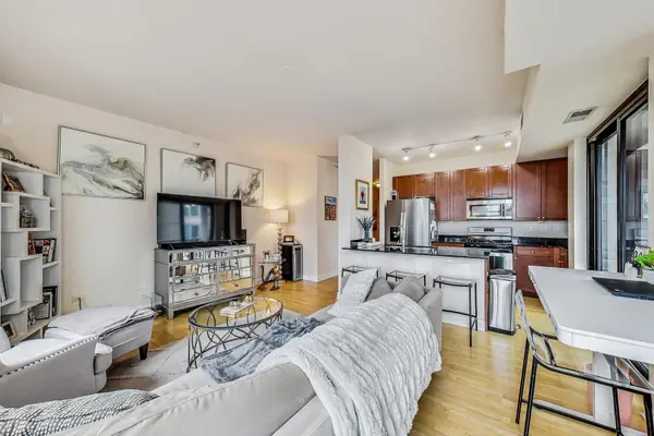 451 W HURON ST #1201, Chicago, IL 60654