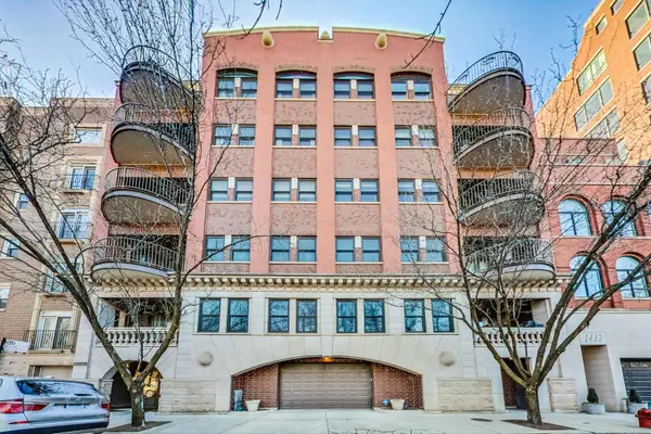 1426 N Orleans ST #404, Chicago, IL 60610