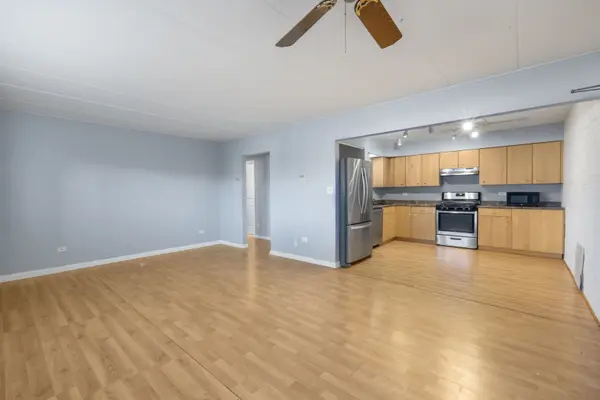 104 E Bailey RD #A, Naperville, IL 60565
