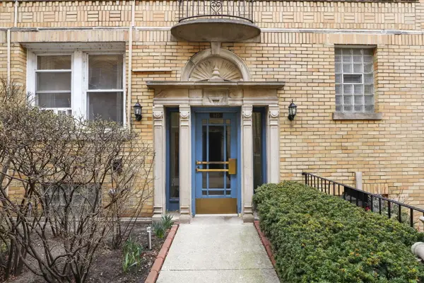 840 W Ainslie ST #D1, Chicago, IL 60640