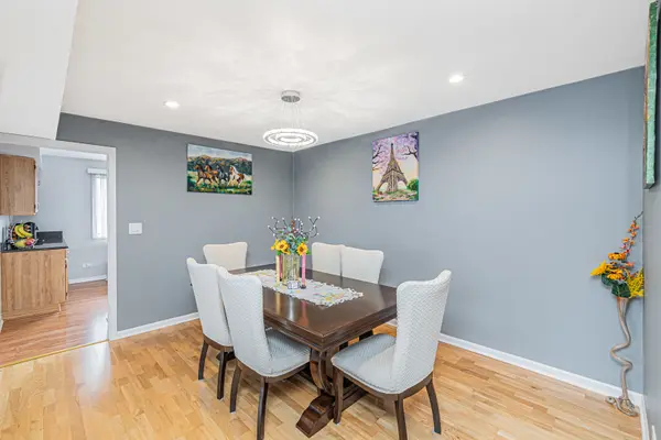 1030 S Fernandez AVE #3C, Arlington Heights, IL 60005