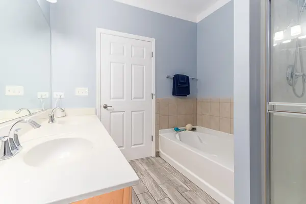 2206 TREMONT LN #3821 Joliet, IL 60431