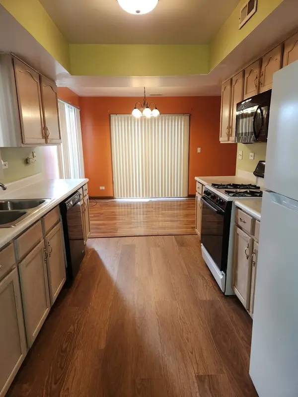 12207 Fairway CIR #A, Blue Island, IL 60406