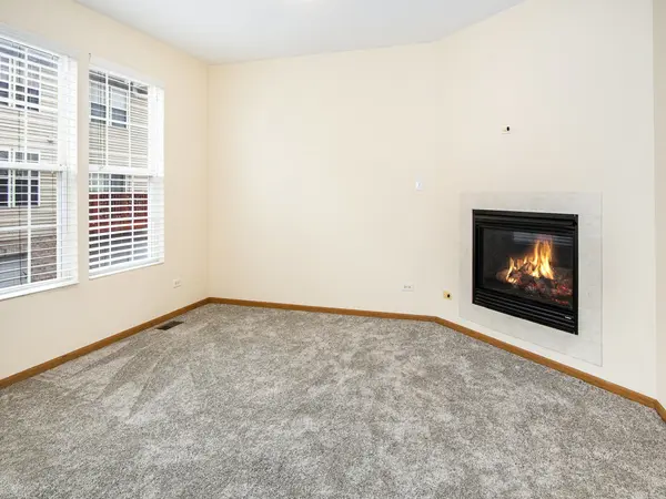 5119 Monroe ST Matteson, IL 60443