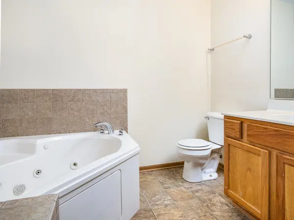 5119 Monroe ST Matteson, IL 60443