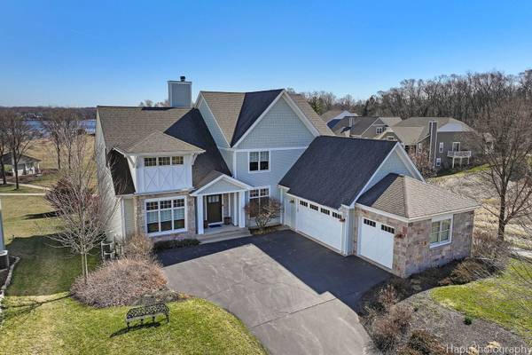 40525 N North Newport DR, Antioch, IL 60002