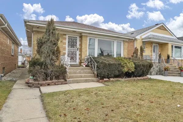 7112 W Montrose AVE, Norridge, IL 60706