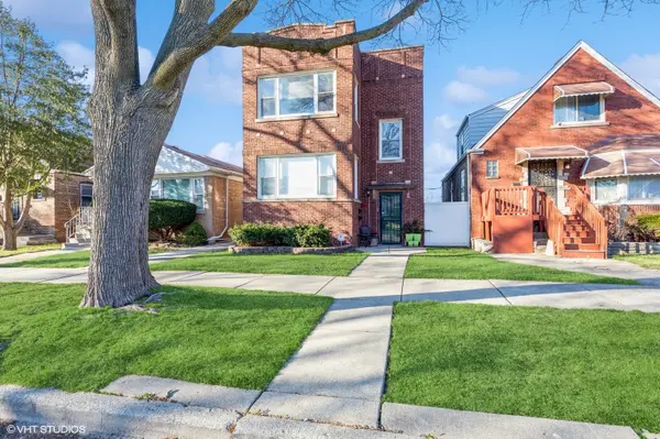 554 E 103rd PL, Chicago, IL 60628