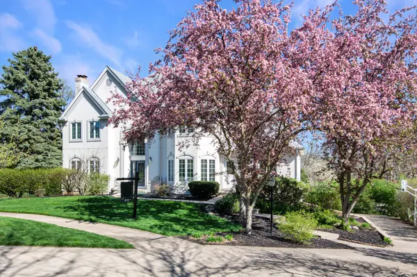 2304 Fleetwood CT, Naperville, IL 60565