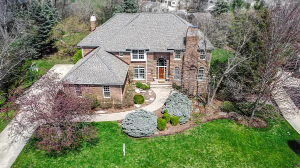 91 Muirfield CIR, Wheaton, IL 60189