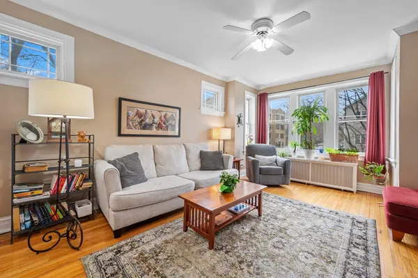 2501 N Washtenaw AVE #1, Chicago, IL 60647