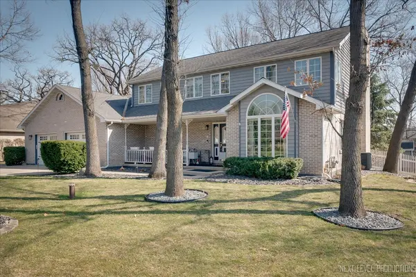 22861 S Patricia LN, Channahon, IL 60410