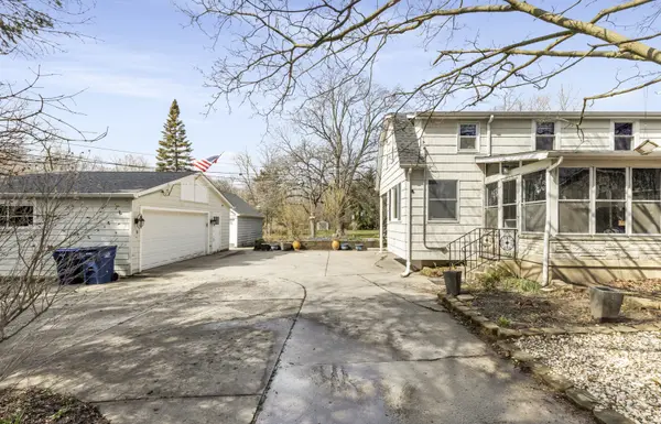226 S Orchard AVE, Waukegan, IL 60085