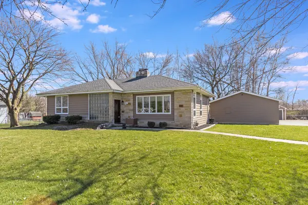 85 Osage CT, Oswego, IL 60543