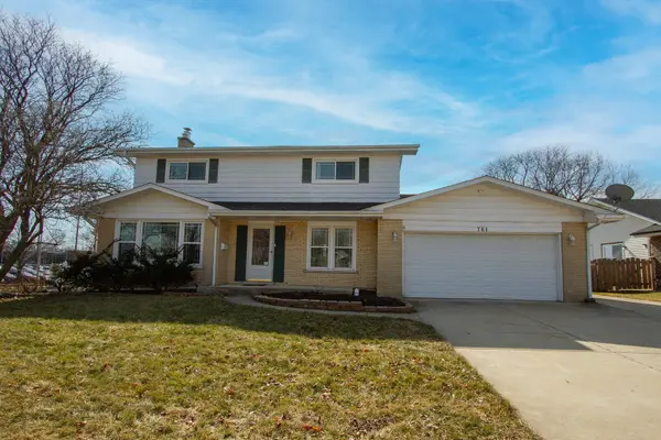 761 E Juniper DR, Palatine, IL 60074