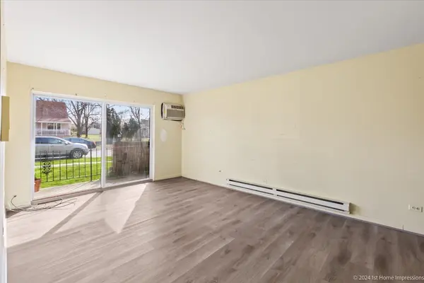11818 S KOMENSKY AVE #102, Alsip, IL 60803