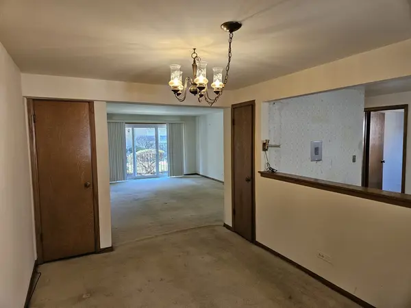 6591 N Northwest HWY #6, Chicago, IL 60631