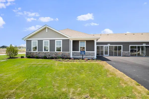 1133 Williamsburg ST, Pingree Grove, IL 60140