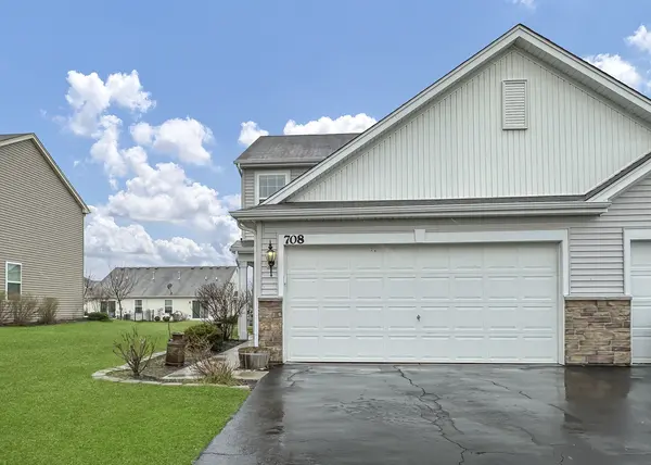 708 Vine ST, Hampshire, IL 60140