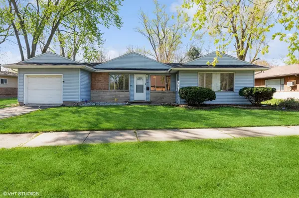 483 Lakewood BLVD, Park Forest, IL 60466