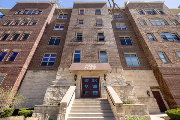 4929 FOREST AVE #4E, Downers Grove, IL 60515