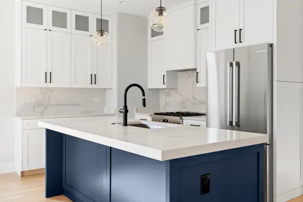 5644 N Ashland AVE #3, Chicago, IL 60660