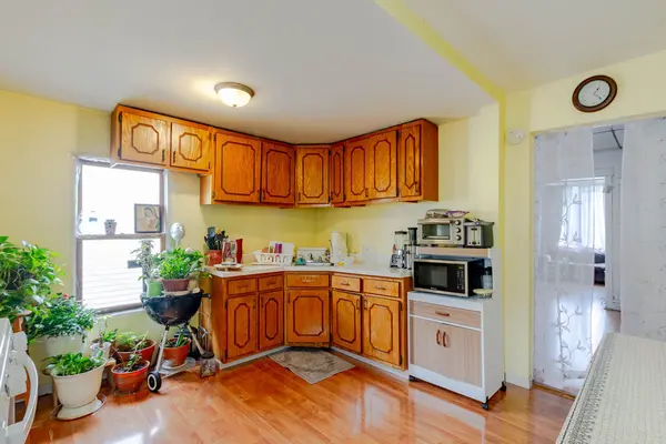 2167 N Talman AVE, Chicago, IL 60647