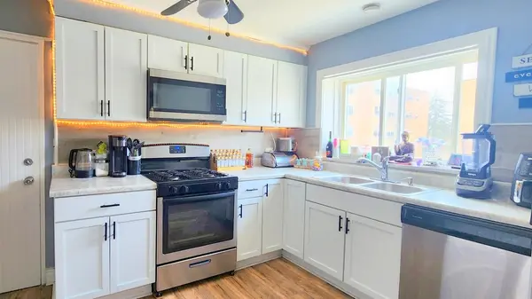 6110 N WINCHESTER AVE #2F, Chicago, IL 60660