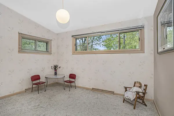 1661 Berkeley RD Highland Park, IL 60035