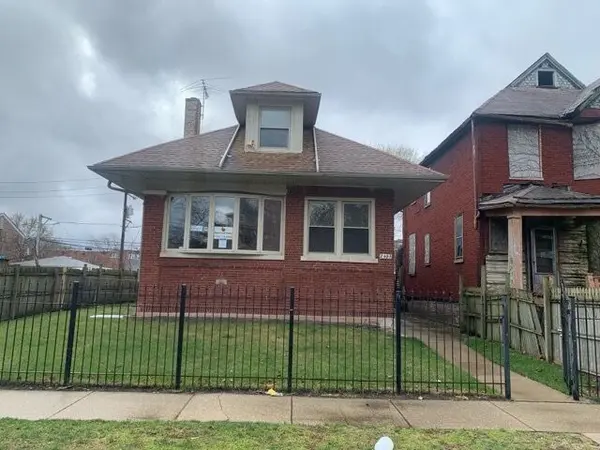 Chicago, IL 60649