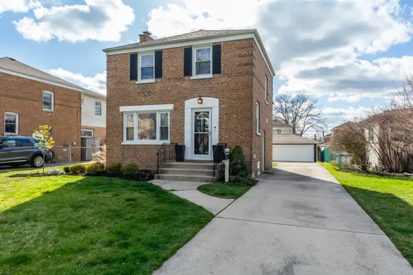 2226 Downing AVE, Westchester, IL 60154