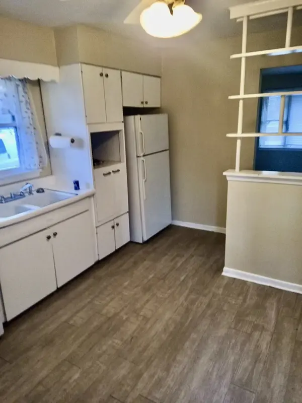 39095 N Delany RD, Wadsworth, IL 60083