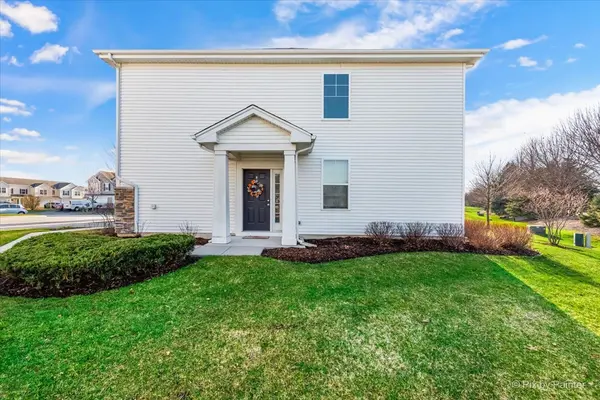 1468 Lighthouse LN, Pingree Grove, IL 60140