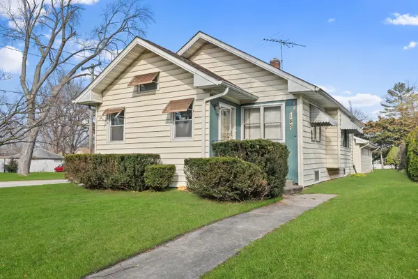 185 Ellsworth ST, Crystal Lake, IL 60014