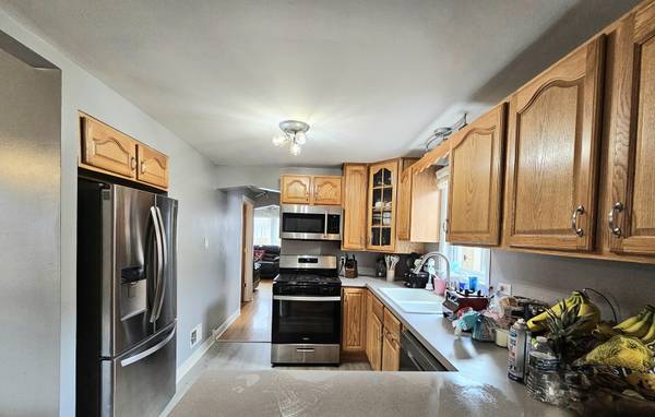 6046 S Normandy AVE, Chicago, IL 60638