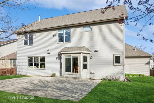 1903 Danube WAY, Bolingbrook, IL 60490