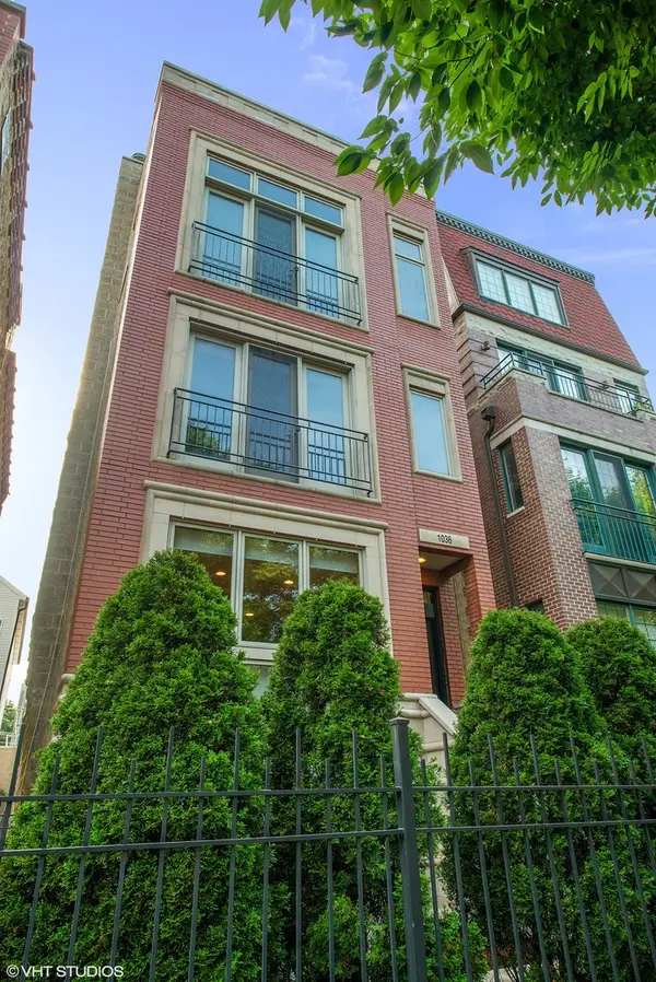1036 N Wolcott AVE #1, Chicago, IL 60622