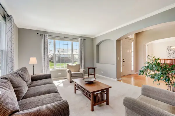 575 Orchard Pond DR, Lake Zurich, IL 60047
