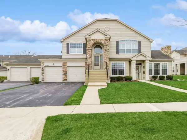 2725 Acorn CT #2725, West Dundee, IL 60118