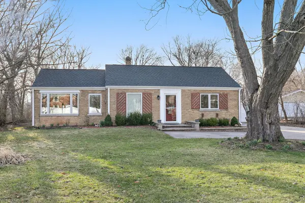 206 N Wheeling RD, Prospect Heights, IL 60070