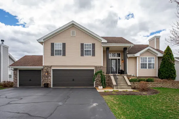5832 RESTON DR, South Beloit, IL 61080