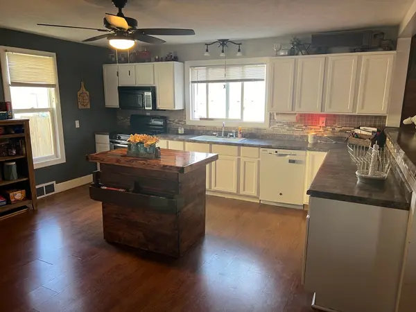 505 N Pleasant ST, Benson, IL 61516